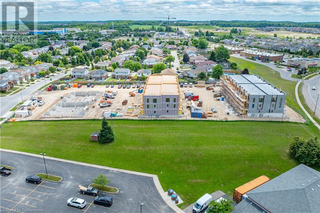 Property Photo: 525 Erinbrook Drive C062 ON N2E 3M8