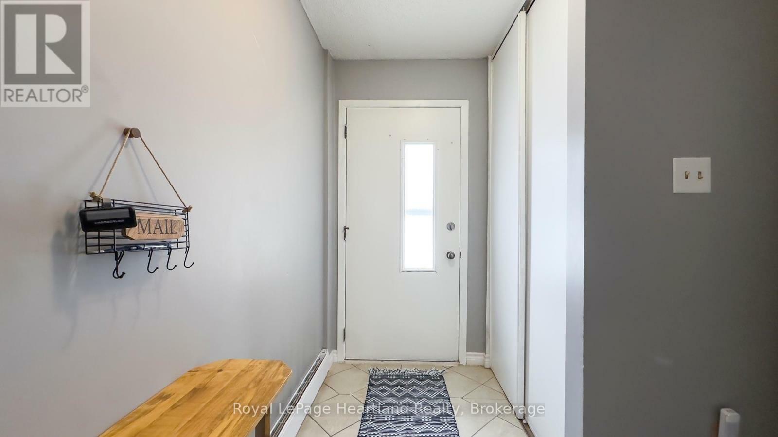 Property Photo: 666 Hunter Street ON N2Z 1S1