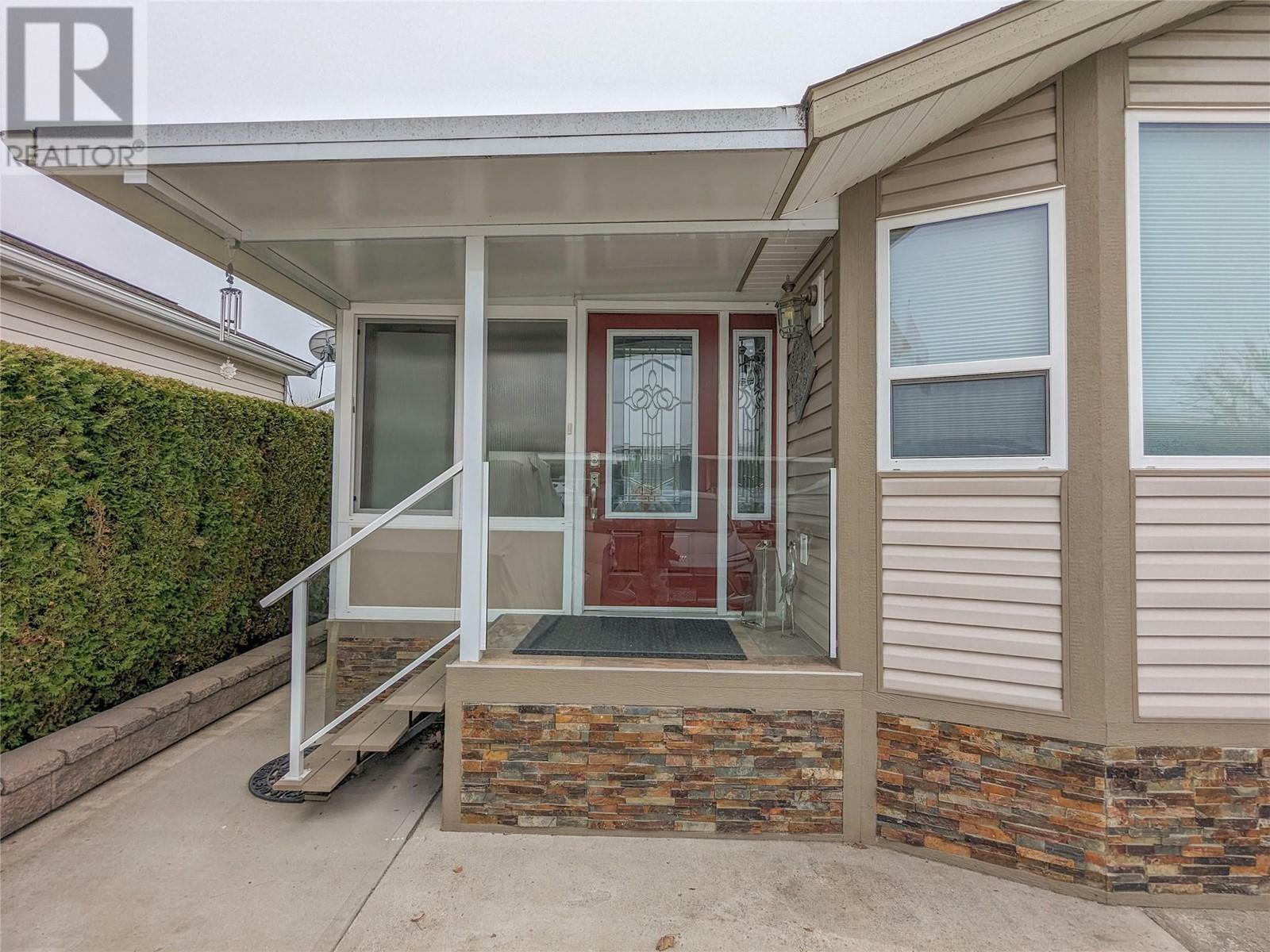 Property Photo: 415 Commonwealth Road 363 BC V4V 1P4