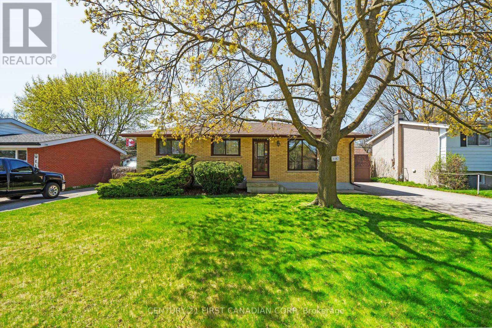 Photo de la propriété:  1163 Sorrel Road  ON N5V 2N2 