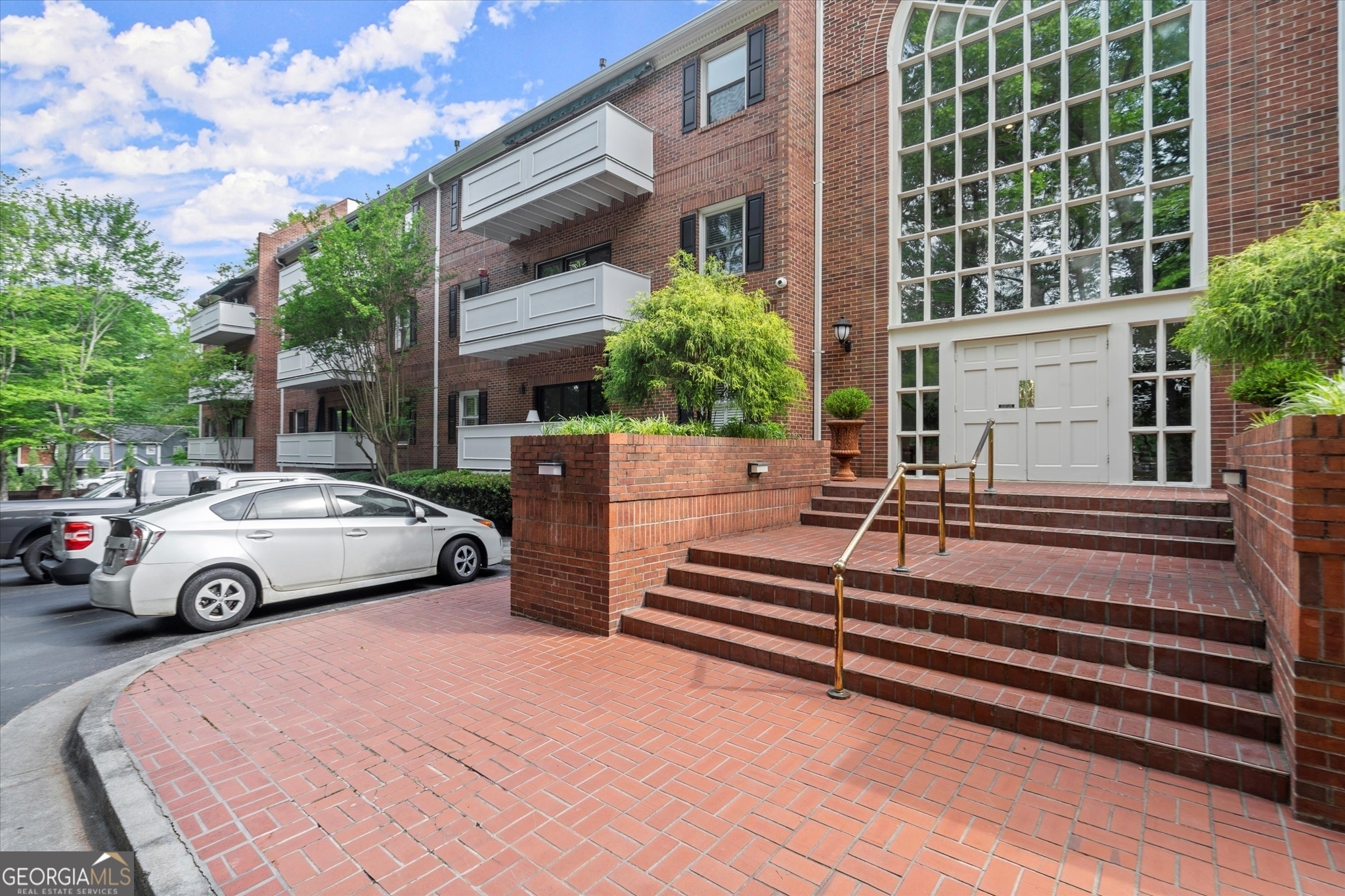 Property Photo: 305 Ridley Howard Court GA 30030