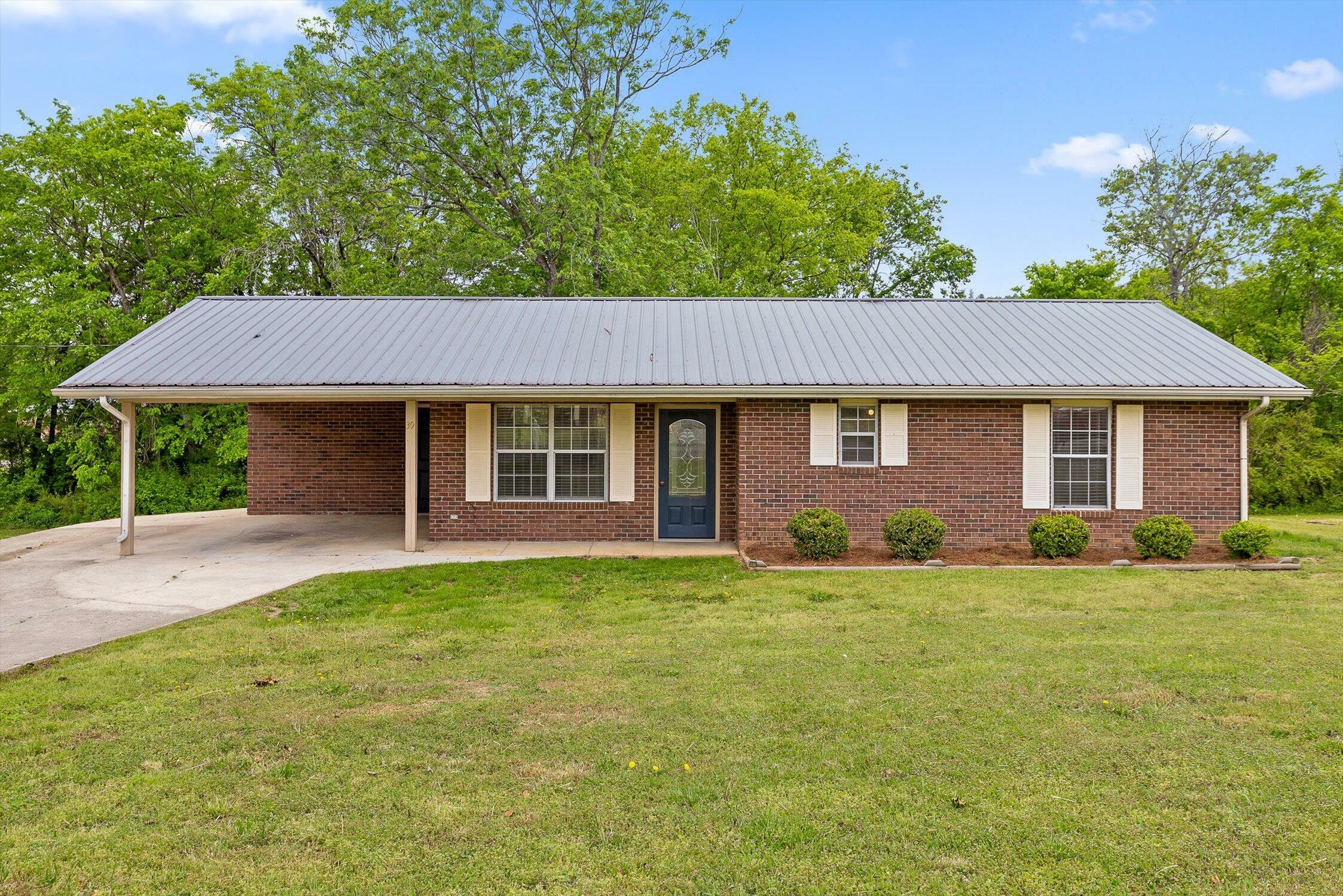 Property Photo: 39 Malenda Drive GA 30752