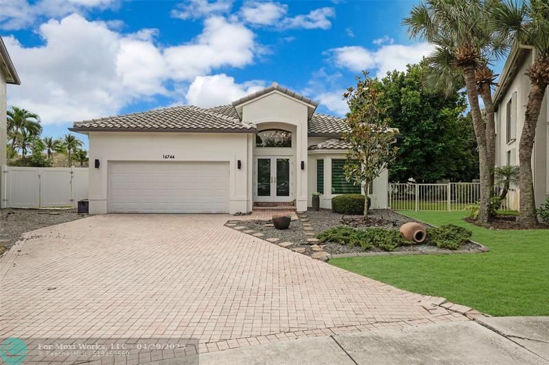 16744 NW 12th Ct  Pembroke Pines FL 33028 photo