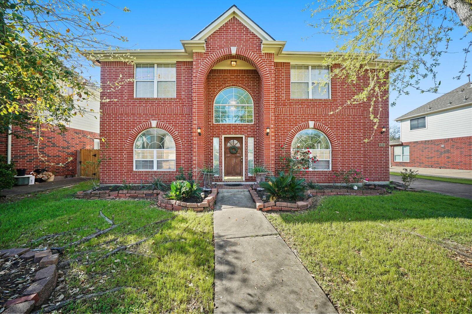 Property Photo: 13823 Eldridge Garden Circle TX 77083