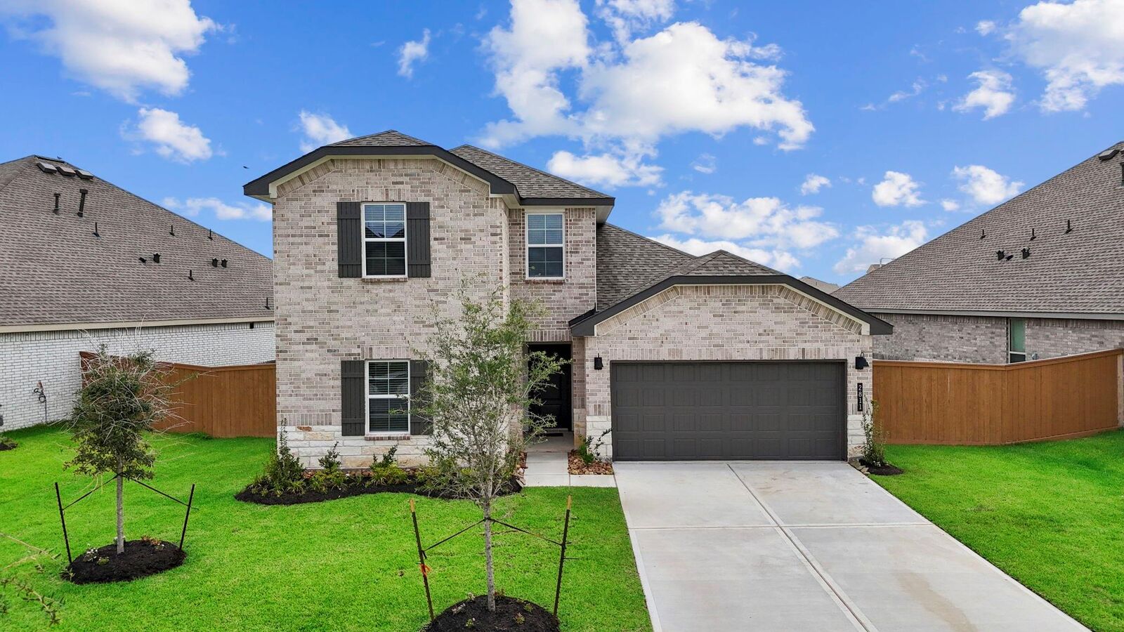Property Photo:  2811 Gran Castillo Drive  TX 77568 