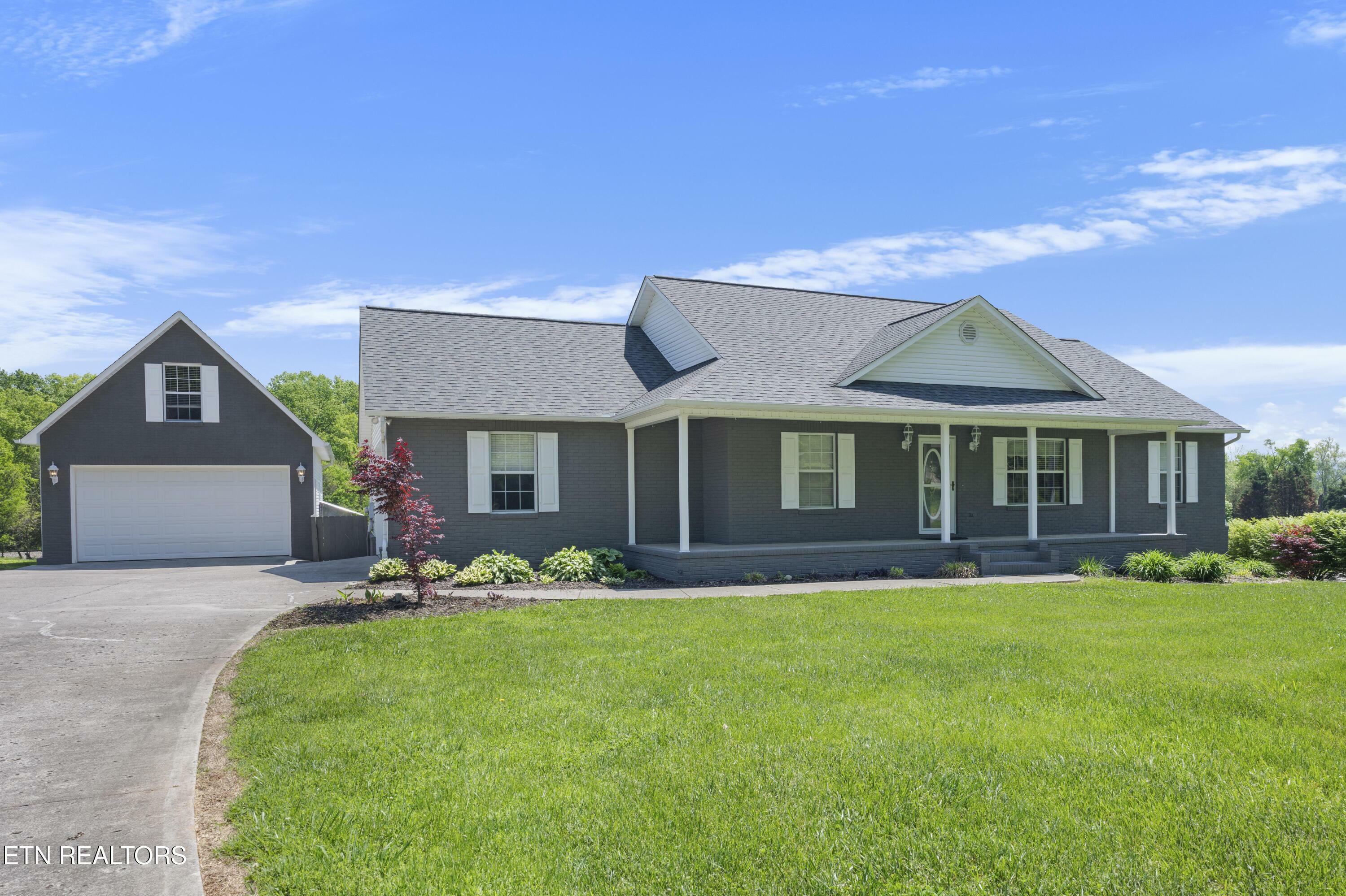 7468 Ravencrest Lane  Corryton TN 37721 photo