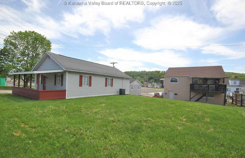Property Photo: 5201 & 5203 Maccorkle Avenue WV 25309