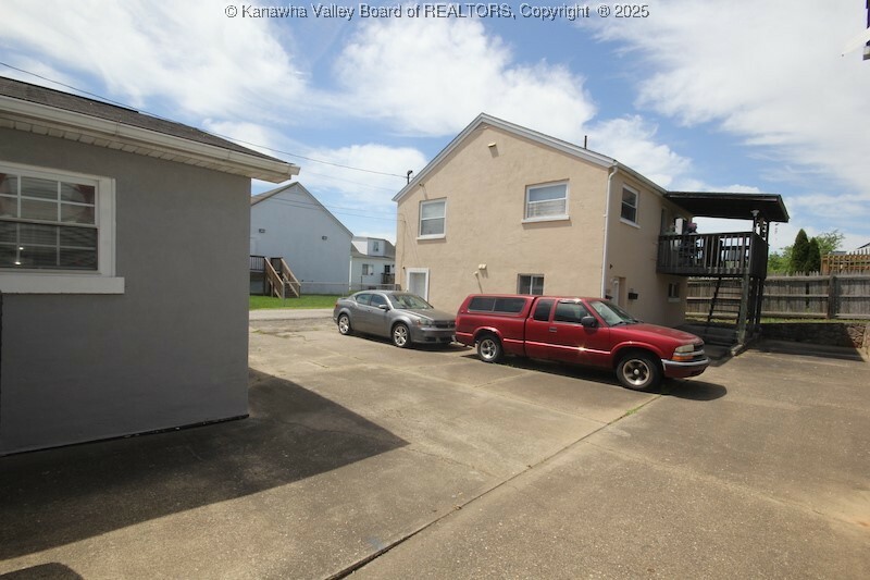 Property Photo: 5201 & 5203 Maccorkle Avenue WV 25309