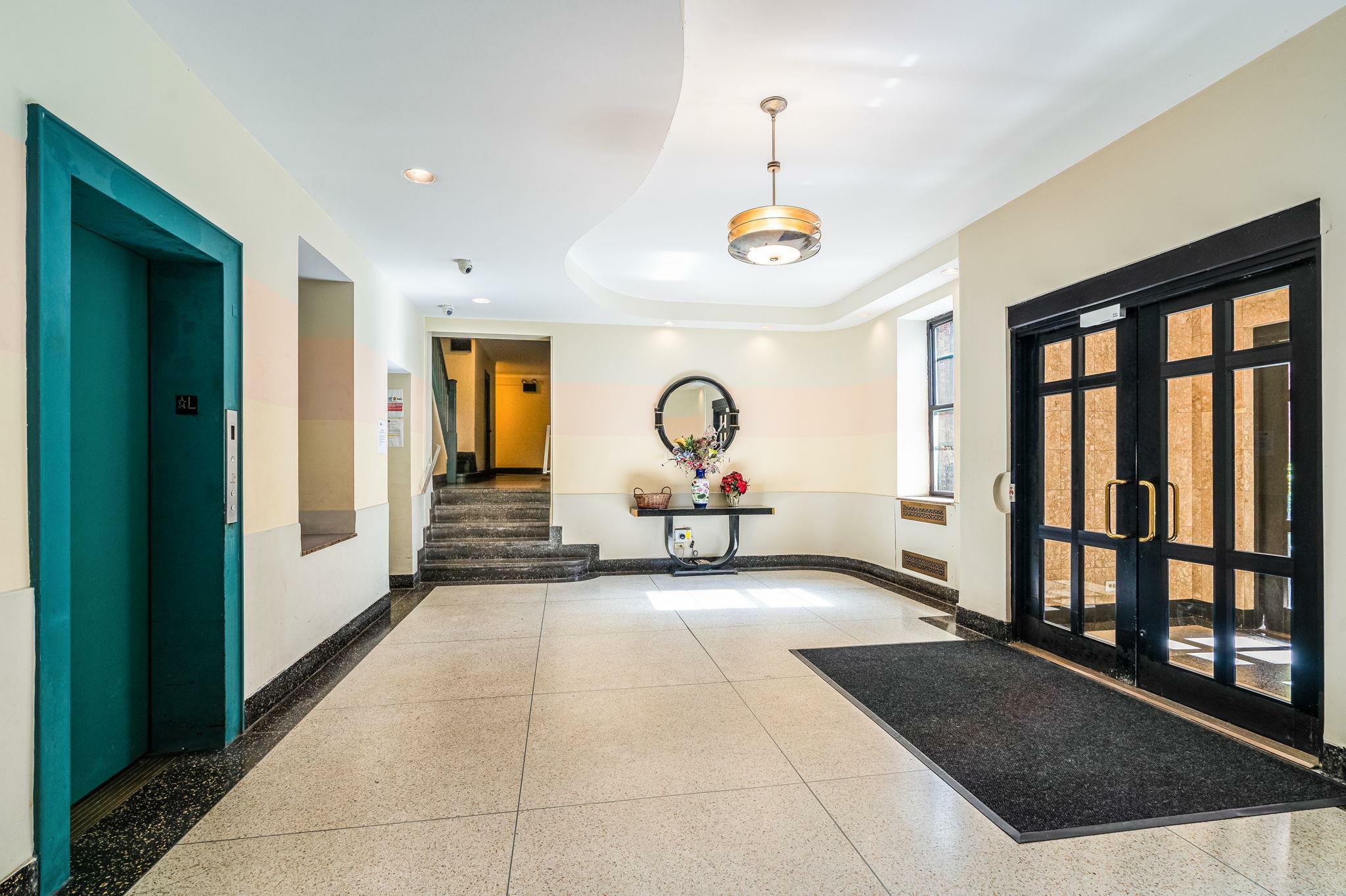 Property Photo: 3017 Riverdale Avenue 3C NY 10463