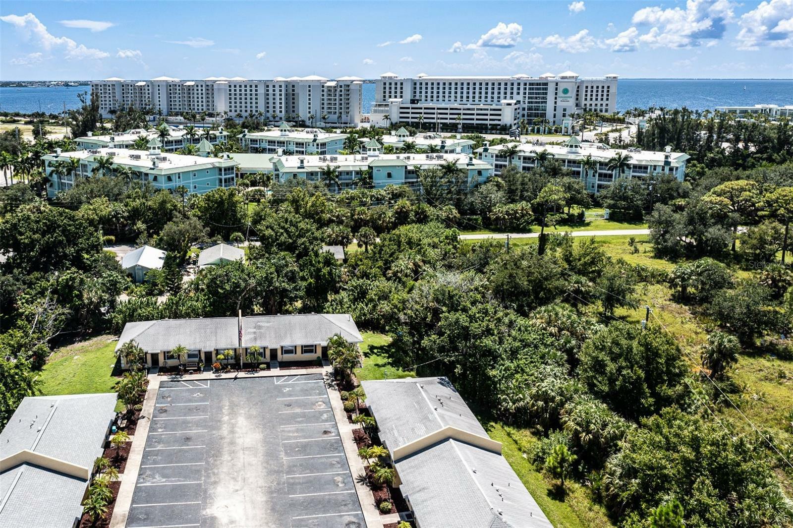Property Photo: 23385 Farnam Street 3 FL 33980