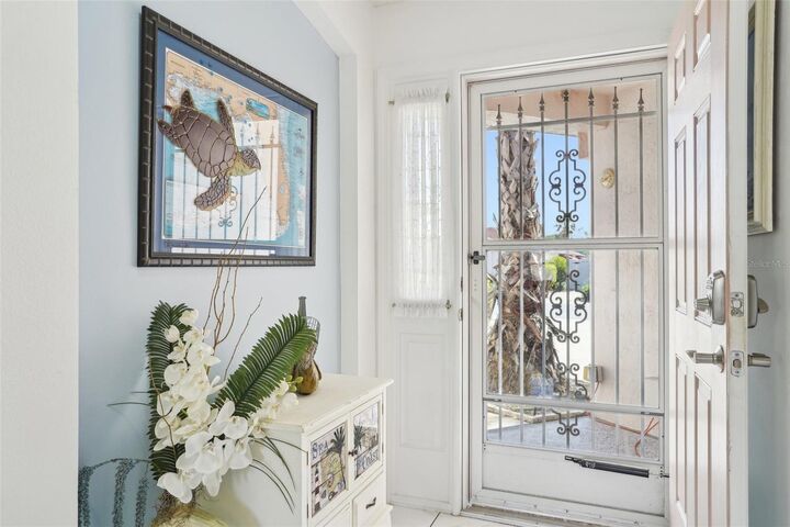 Property Photo: 732 Ramirez Avenue FL 32159