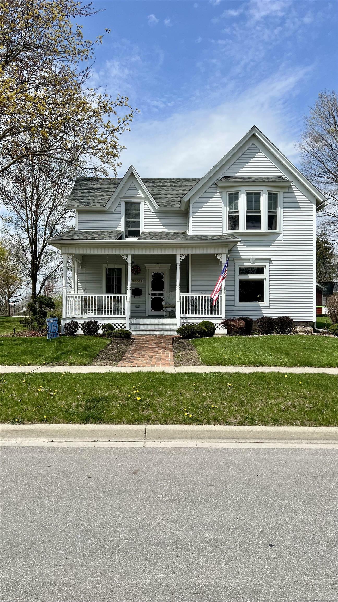 Property Photo: 35511 Ridge Street MI 48062