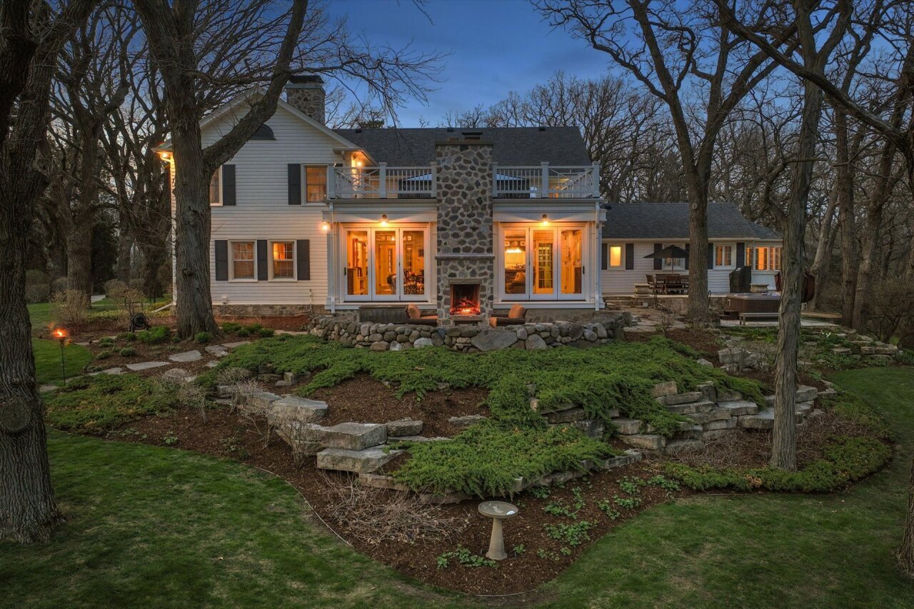 Property Photo: W336s9604 Red Brae Dr WI 53149