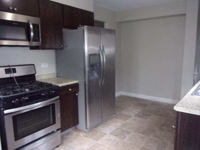 Property Photo: 9105 S Parnell Avenue IL 60620