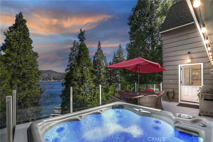 28898 Palisades Drive  Lake Arrowhead CA 92352 photo