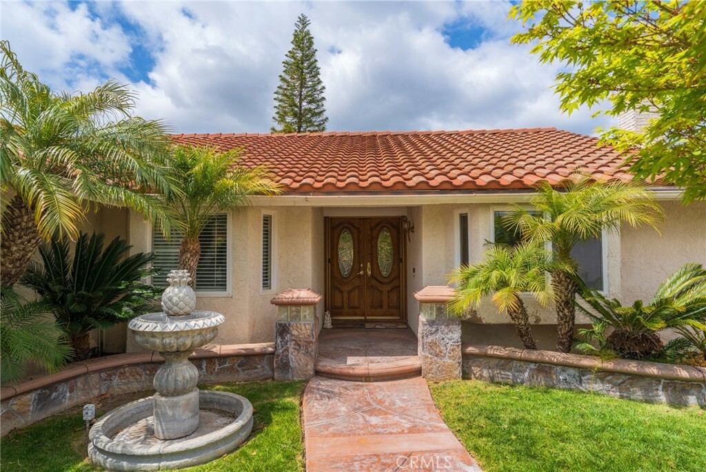 4397 N Skylark Court  Moorpark CA 93021 photo