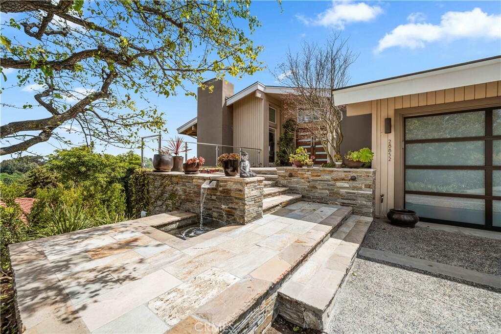 Property Photo: 28852 Crestridge Road CA 90275