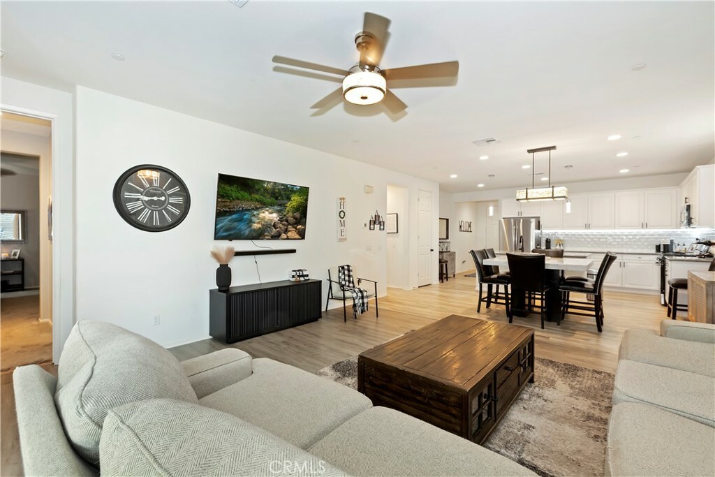 Property Photo: 29154 Sunforest CA 92530