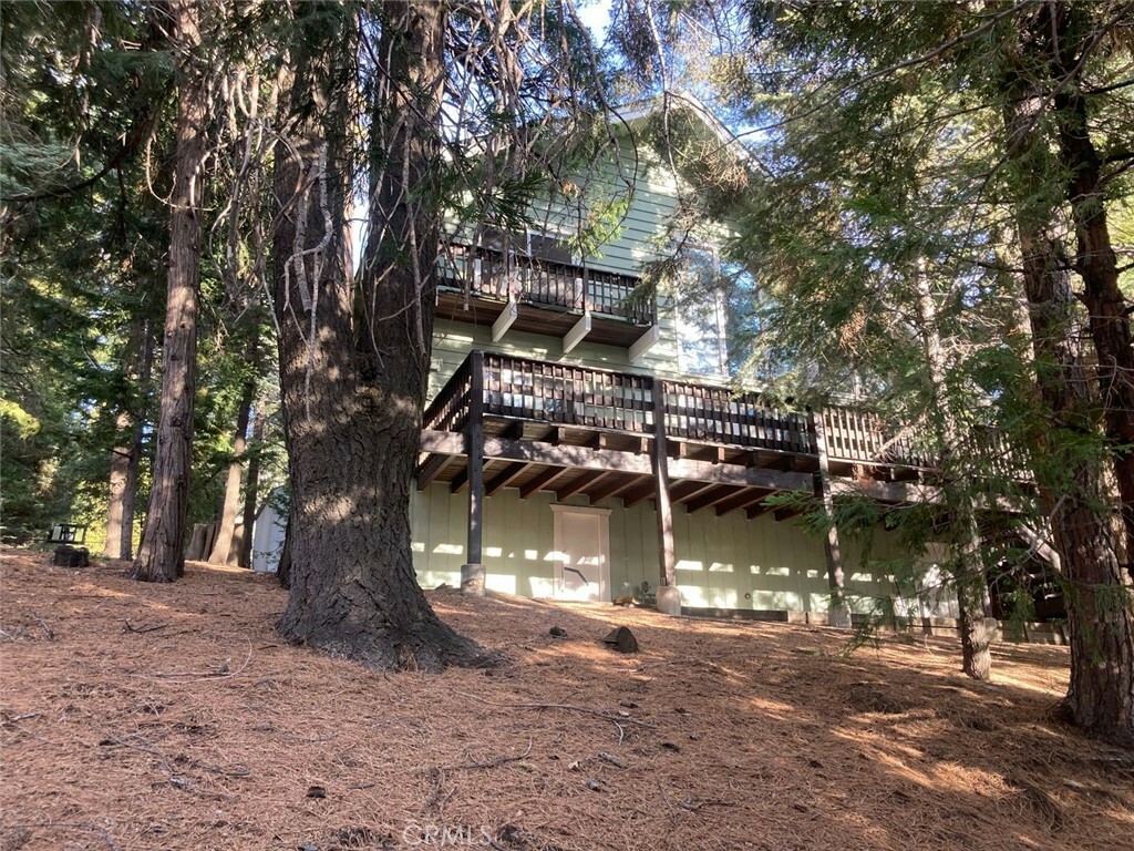 Property Photo: 28943 Potomac Drive CA 92352
