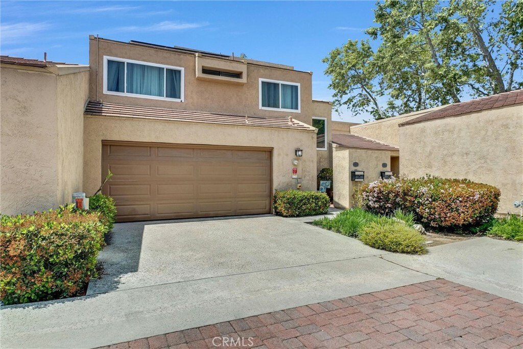 Property Photo: 4780 Escalona Plz CA 92886
