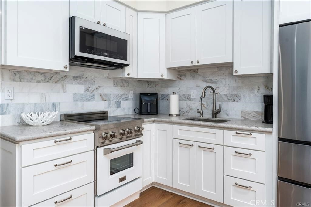 Property Photo: 33801 Via Cascada 2 CA 92675