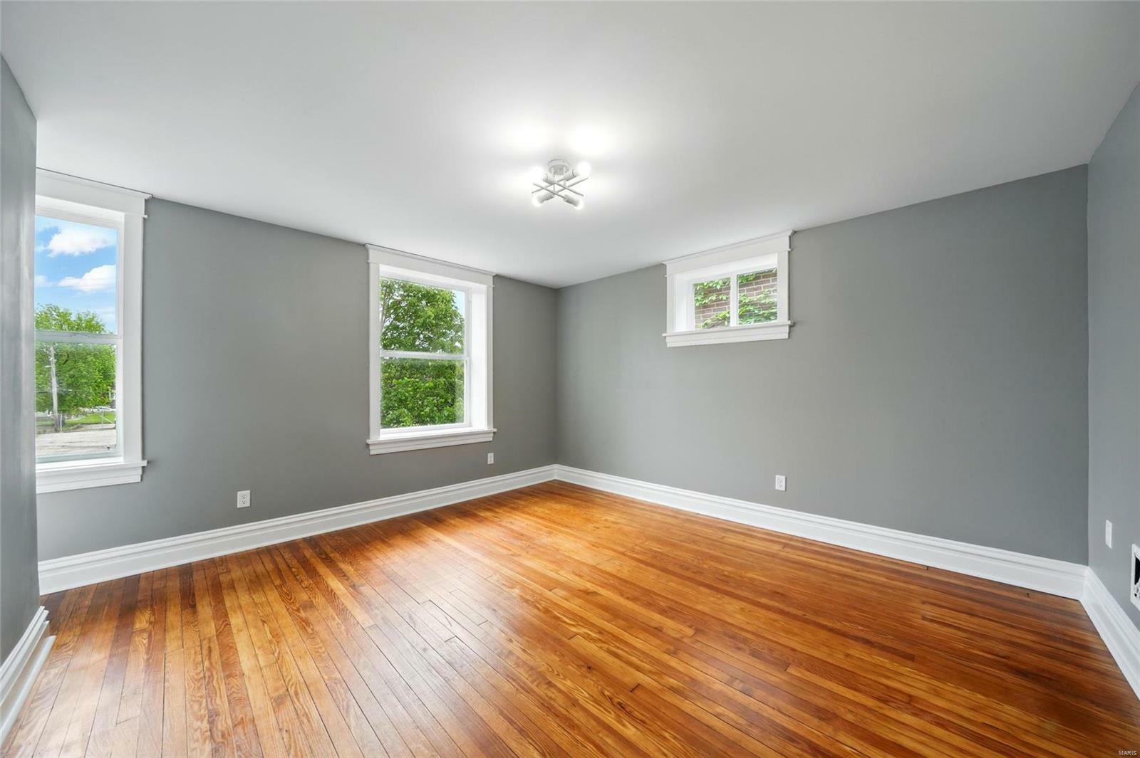 Property Photo: 3179 Minnesota Avenue B MO 63118
