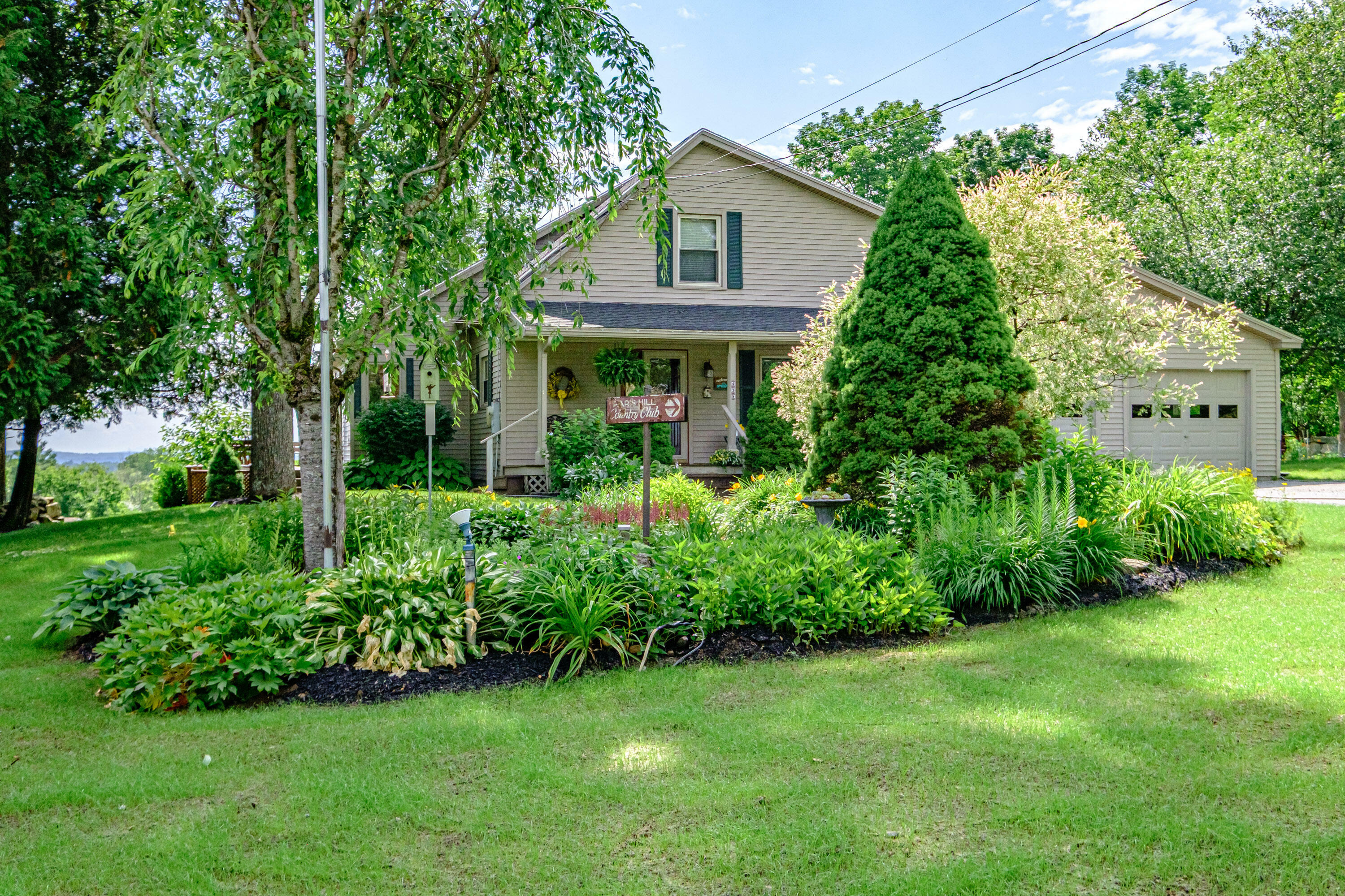 Property Photo: 438 Paris Hill Road ME 04281