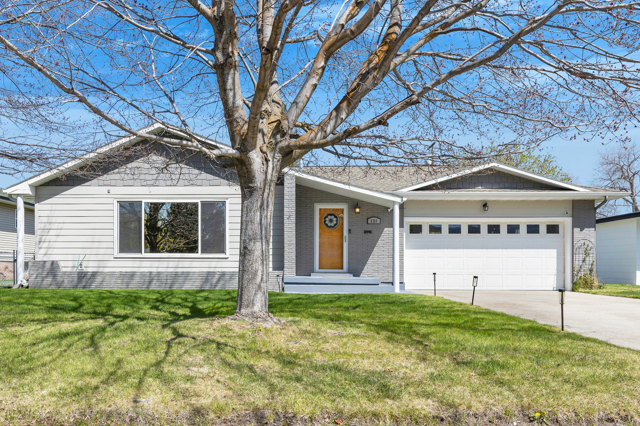 Property Photo: 430 Kensington Avenue MT 59801