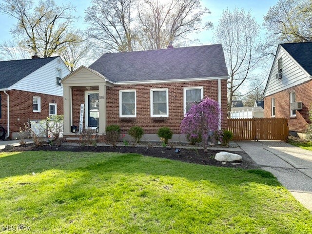 Property Photo: 562 Huntmere Drive OH 44140
