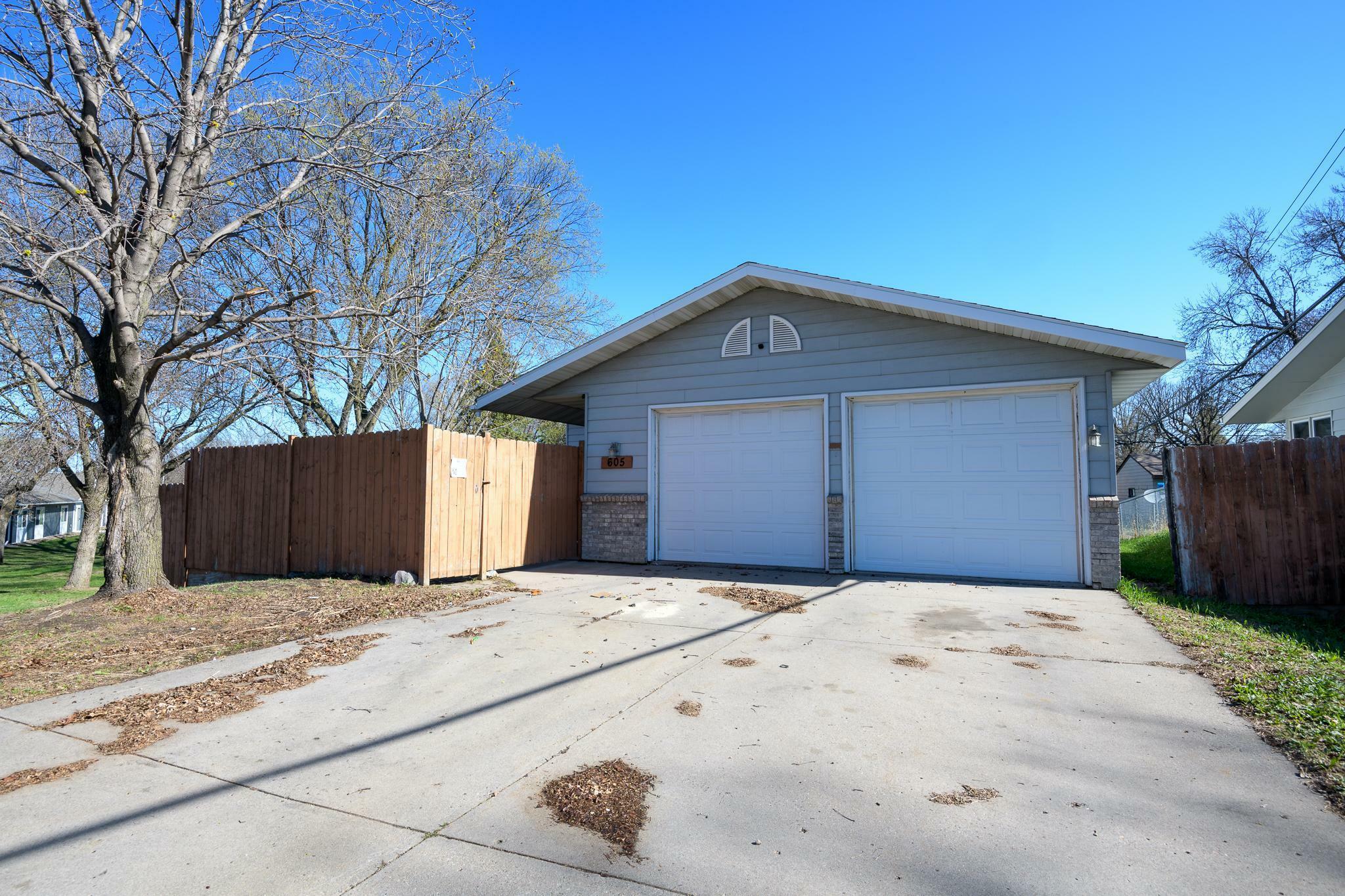 Property Photo: 605 Roosevelt Road MN 56301