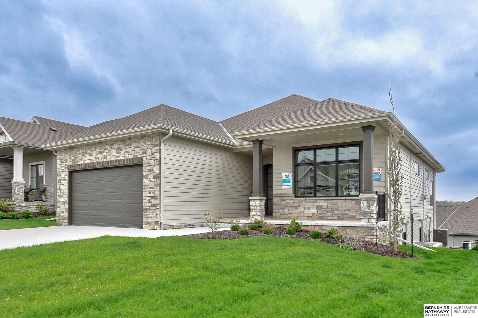 Property Photo: 10610 S 126th Court NE 68138