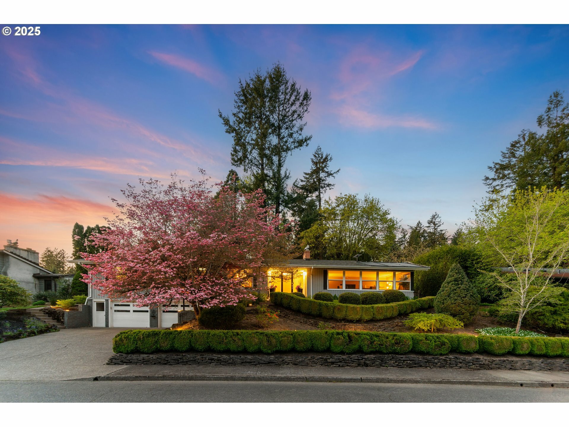 2780 SW West Point Ave  Portland OR 97225 photo