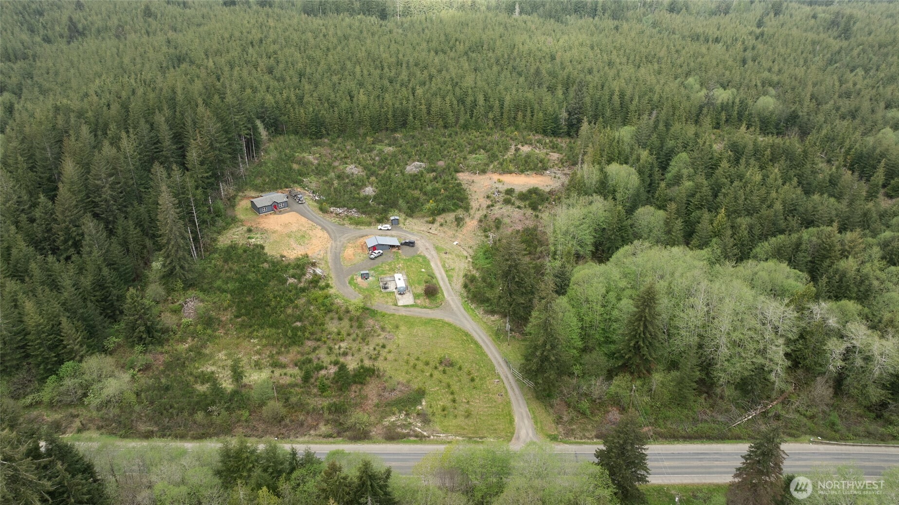 Property Photo: 1955 US Hwy 101 WA 98550