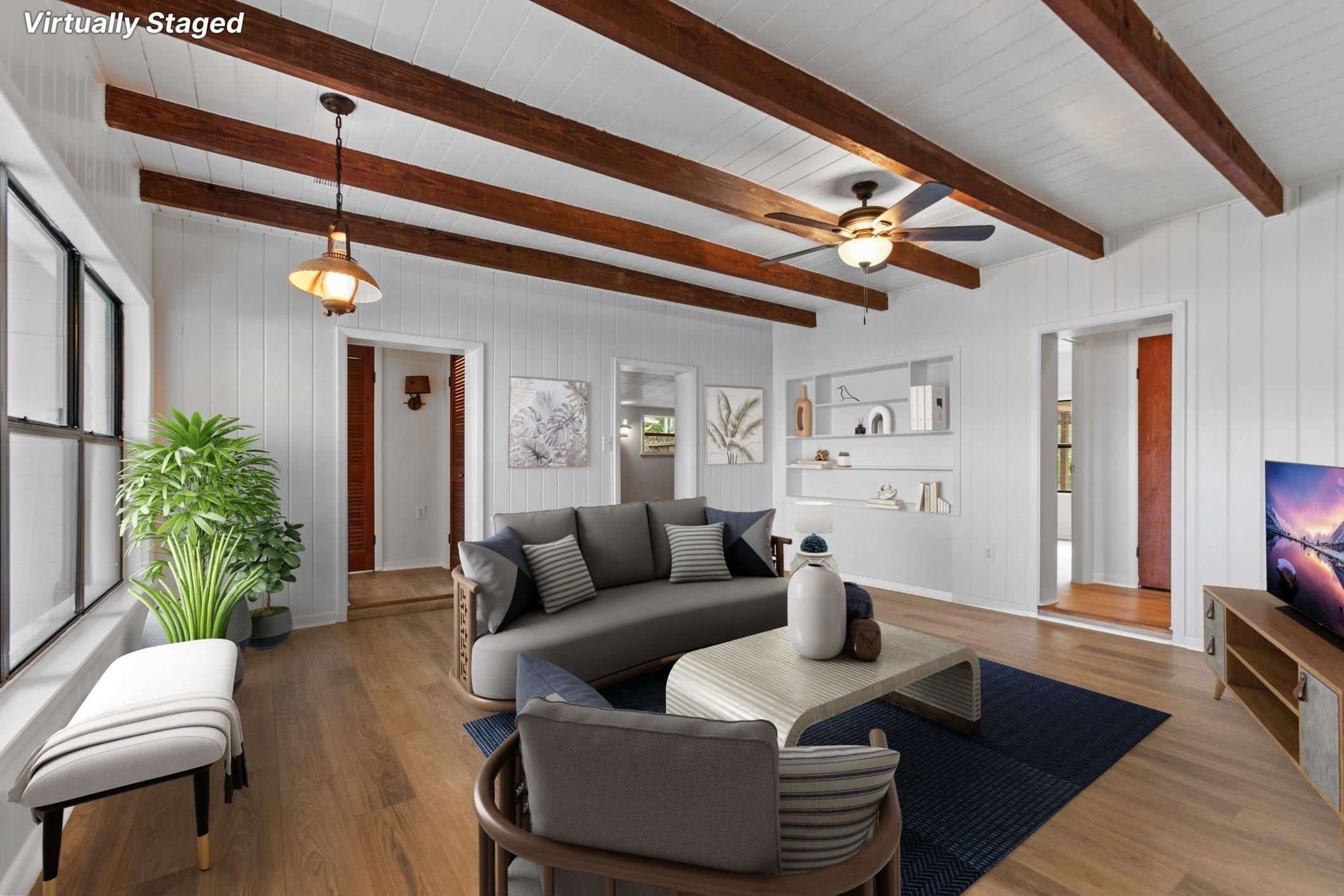 Property Photo: 13585 N County Road 13 FL 32092
