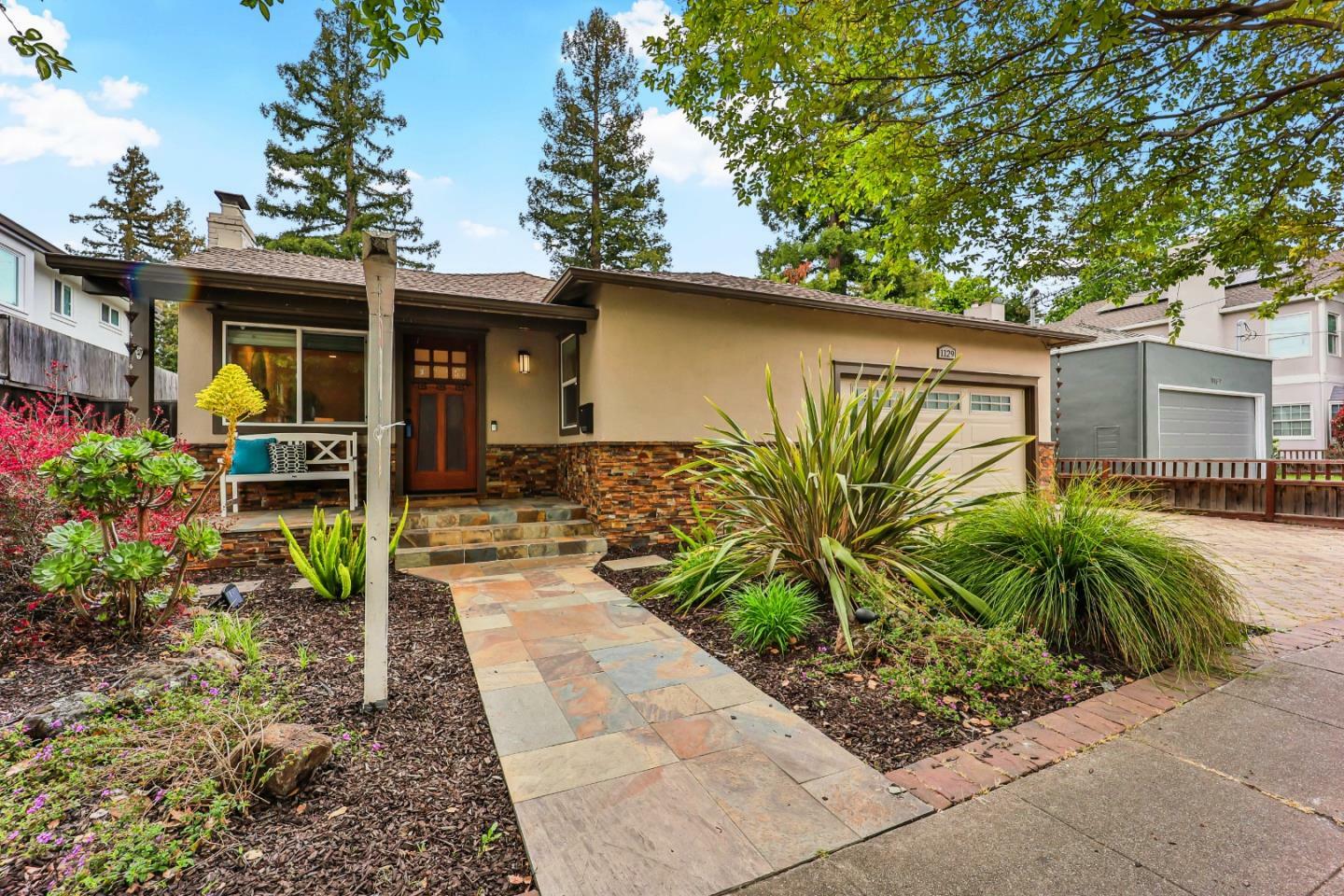 Property Photo: 1129 Johnson Street CA 94061