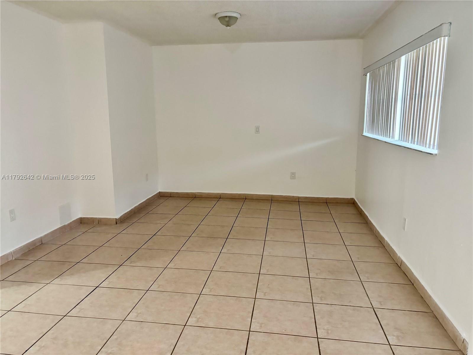 Property Photo: 15669 SW 73rd Circle Ter 45 FL 33193