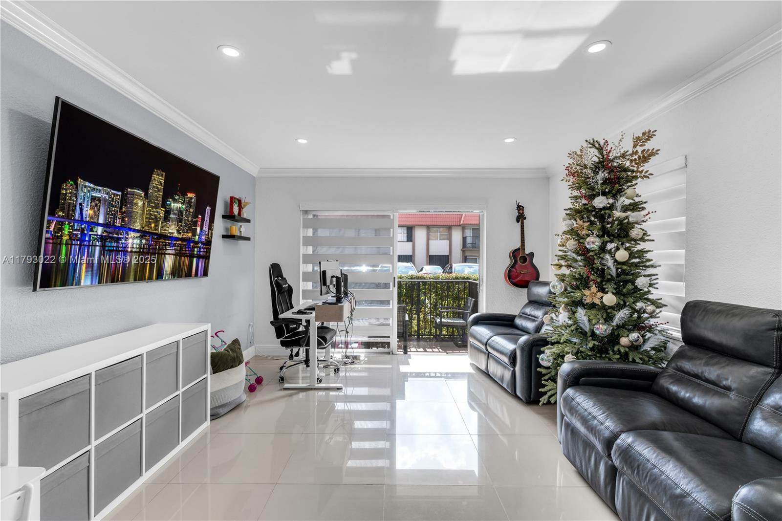 10401 SW 108th Ave 138  Miami FL 33176 photo