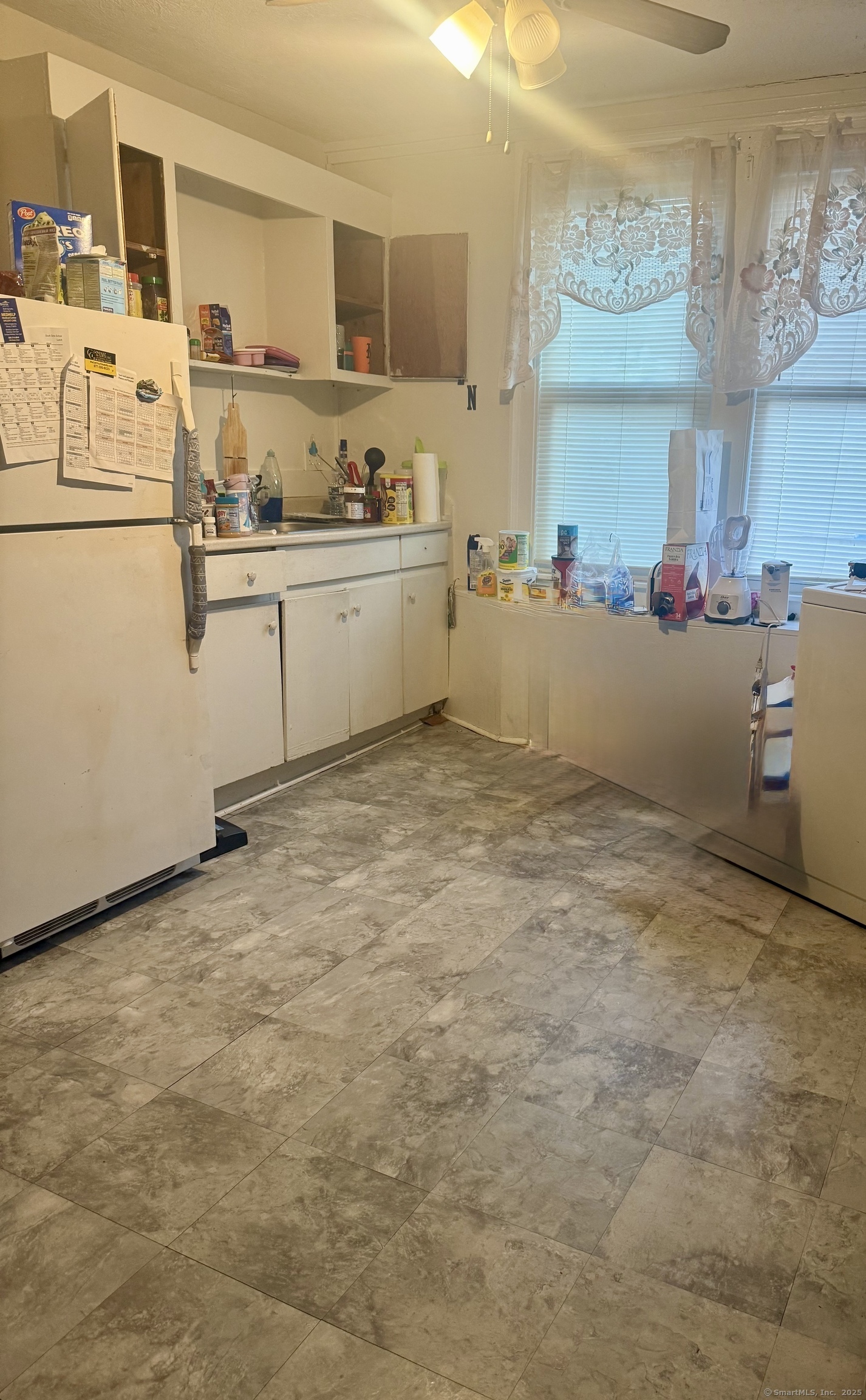 Property Photo: 434 Park Street CT 06010