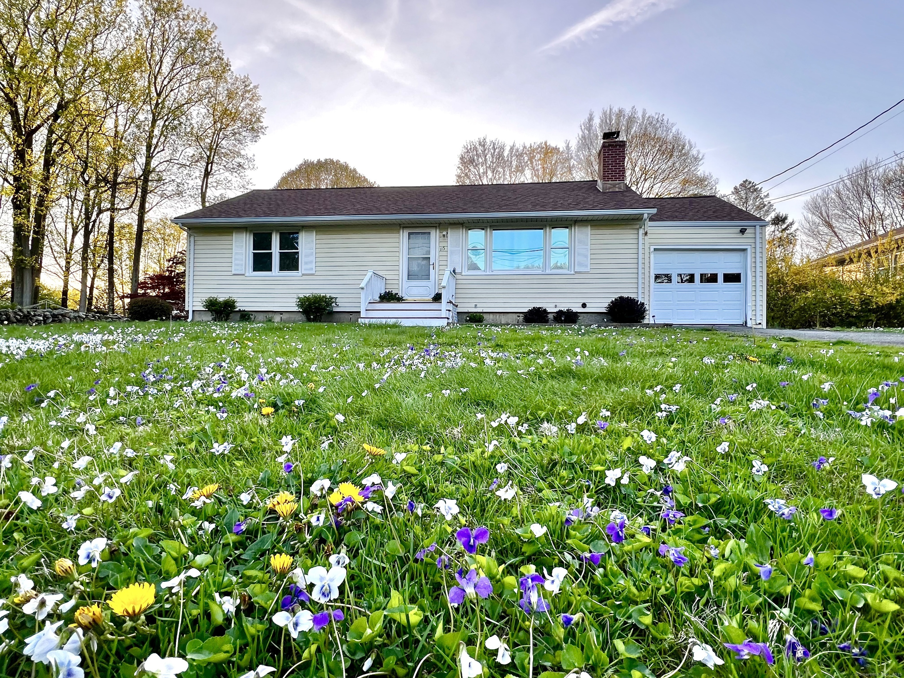 Property Photo: 115 Deerfield Drive CT 06611