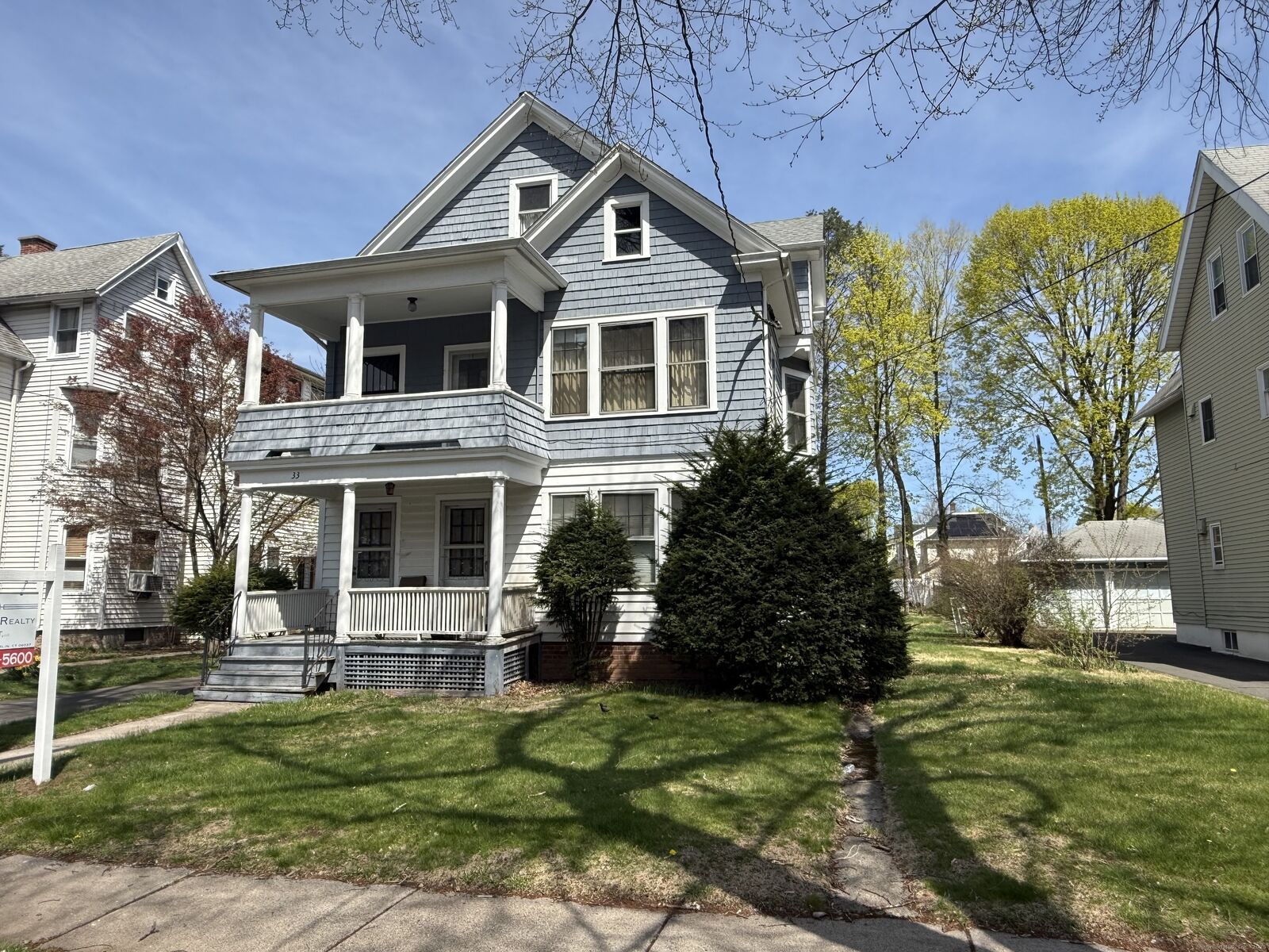 Property Photo:  33 Andrews Street  CT 06051 