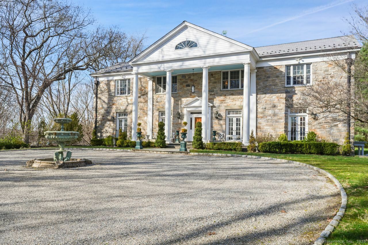 Property Photo: 5 Northside Lane CT 06880