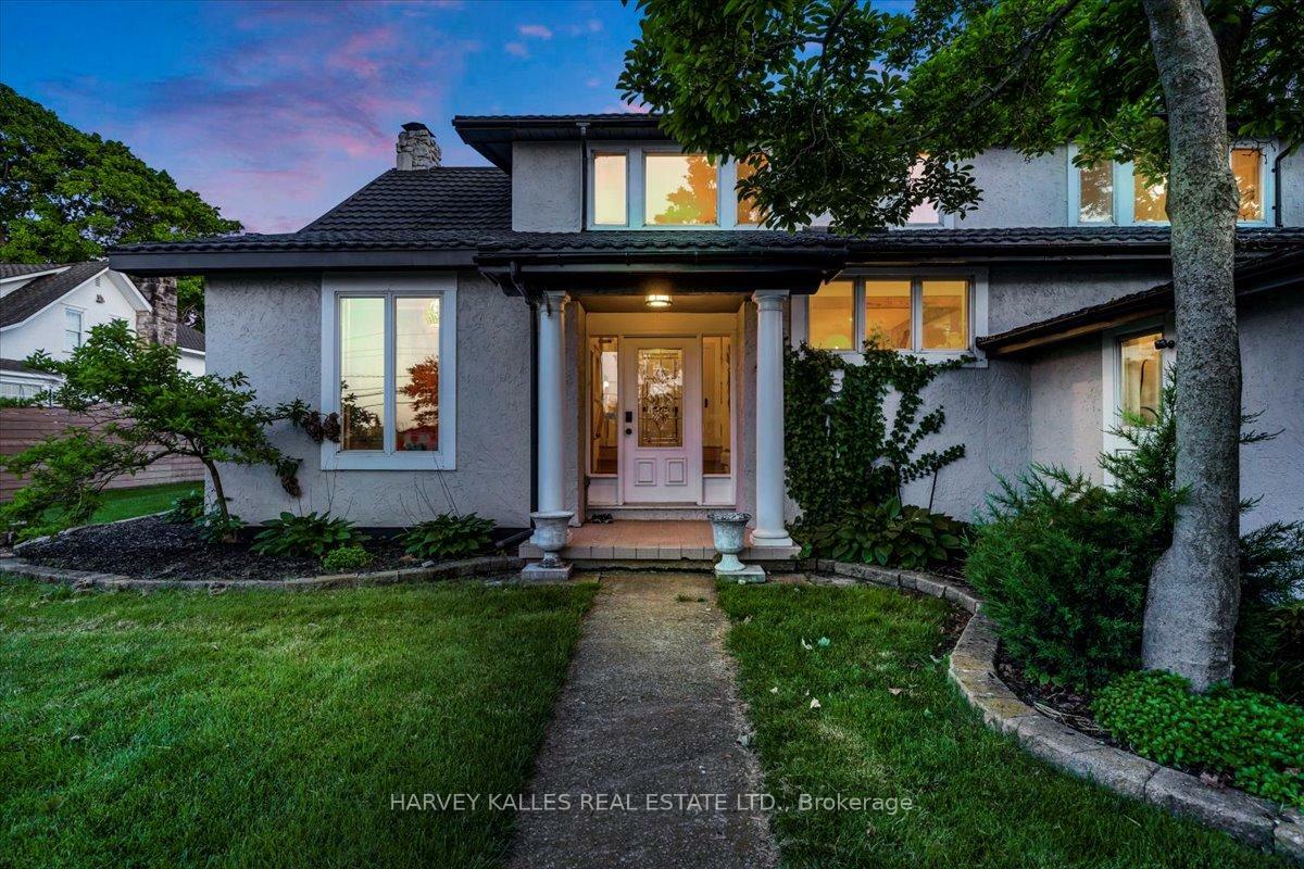 Property Photo:  11833 Lakeshore Road  ON L0S 1V0 