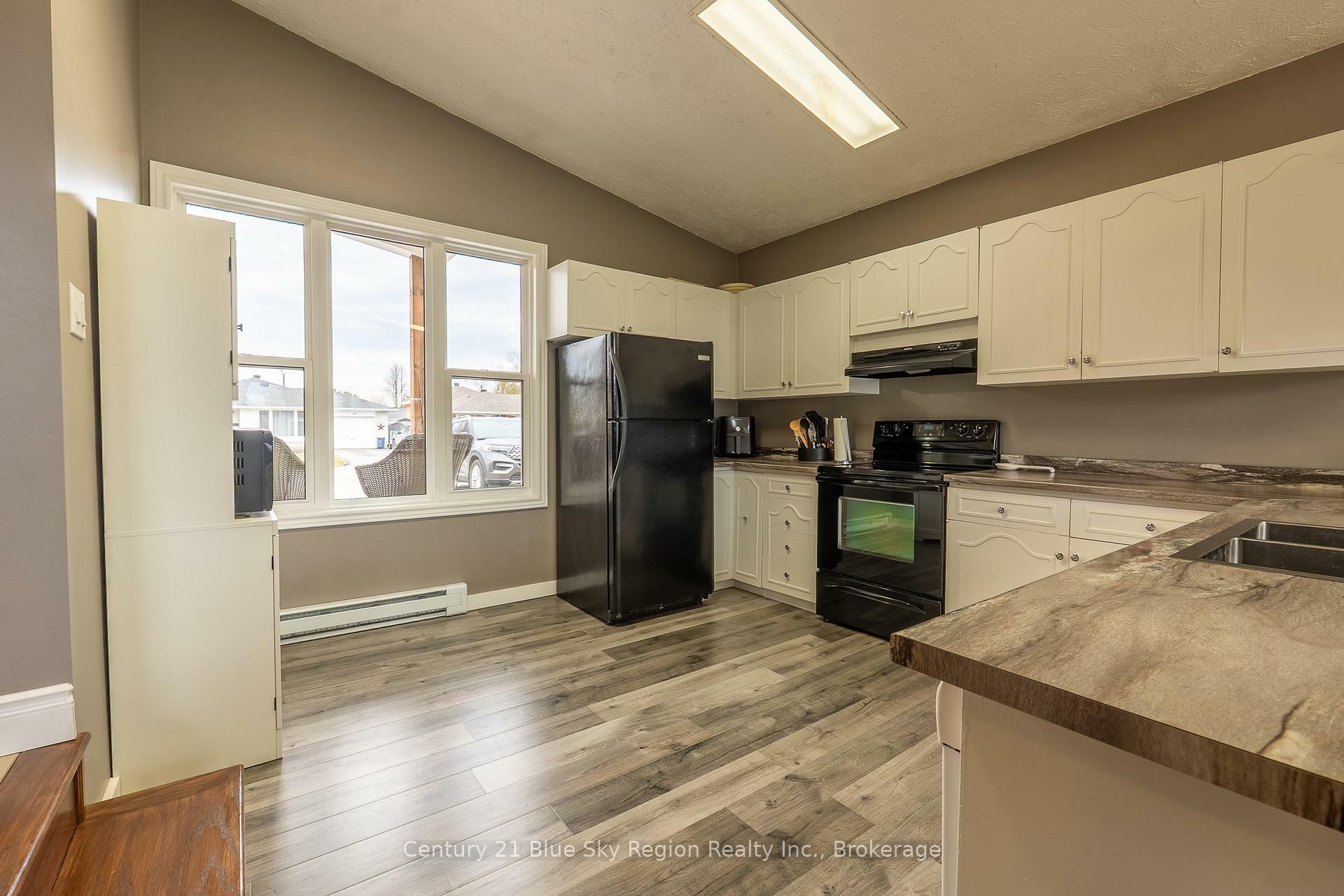 Property Photo: 9 Herman Crescent ON P1A 2R4