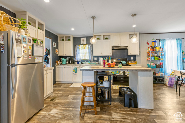 Property Photo: 370 Galahad St UT 84054