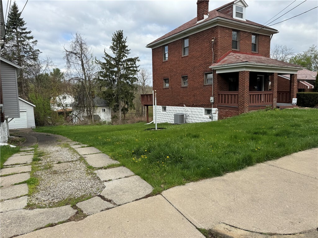 Property Photo: 1326 Rutherford Ave PA 15216