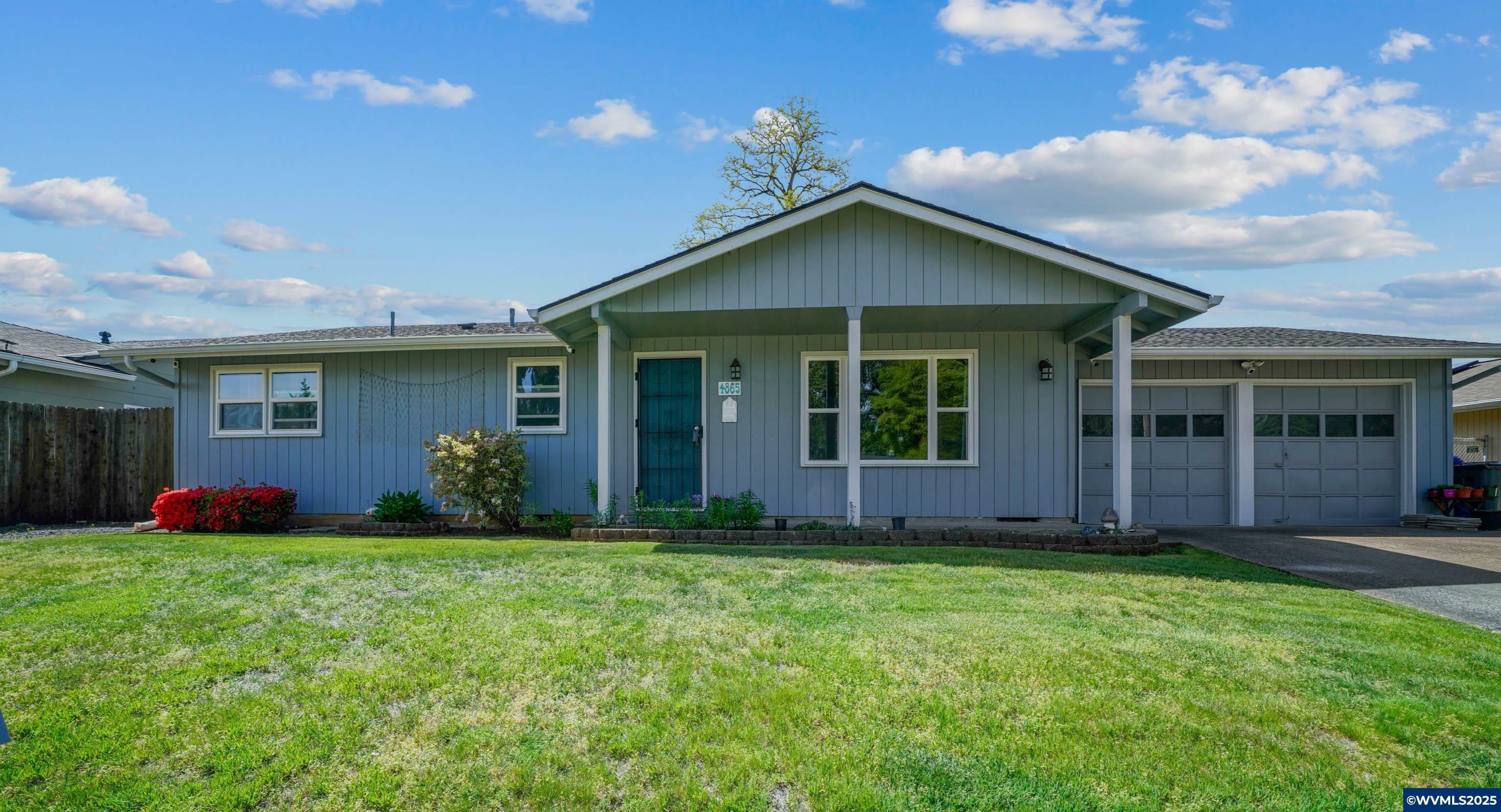 Property Photo: 4865 Pullman Av SE OR 97302