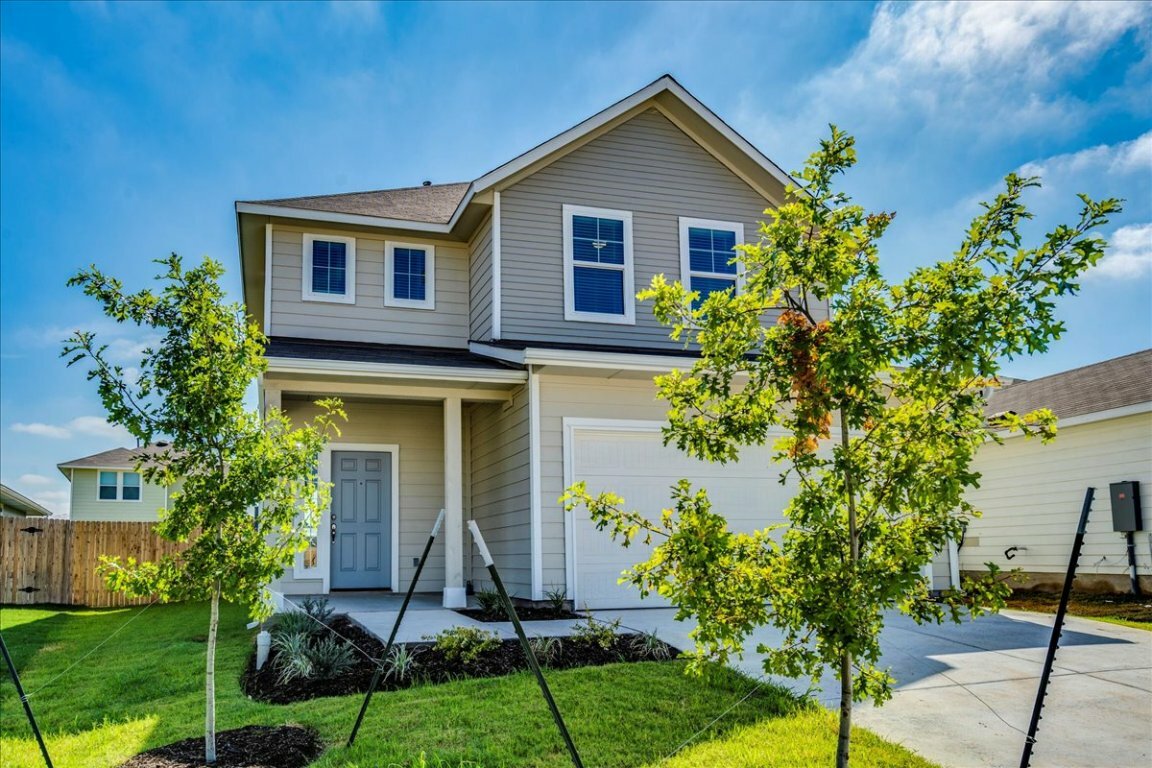 Property Photo: 116 White Dunes Drive TX 78656