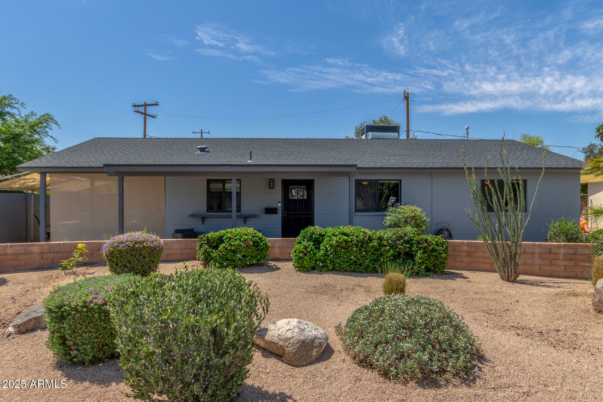 Property Photo: 7727 E 4th Street AZ 85251