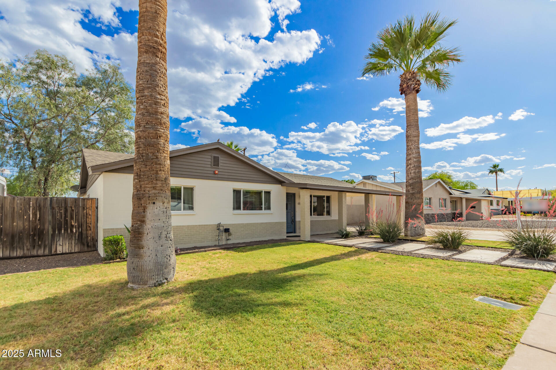 Property Photo: 6907 E Portland Street AZ 85257