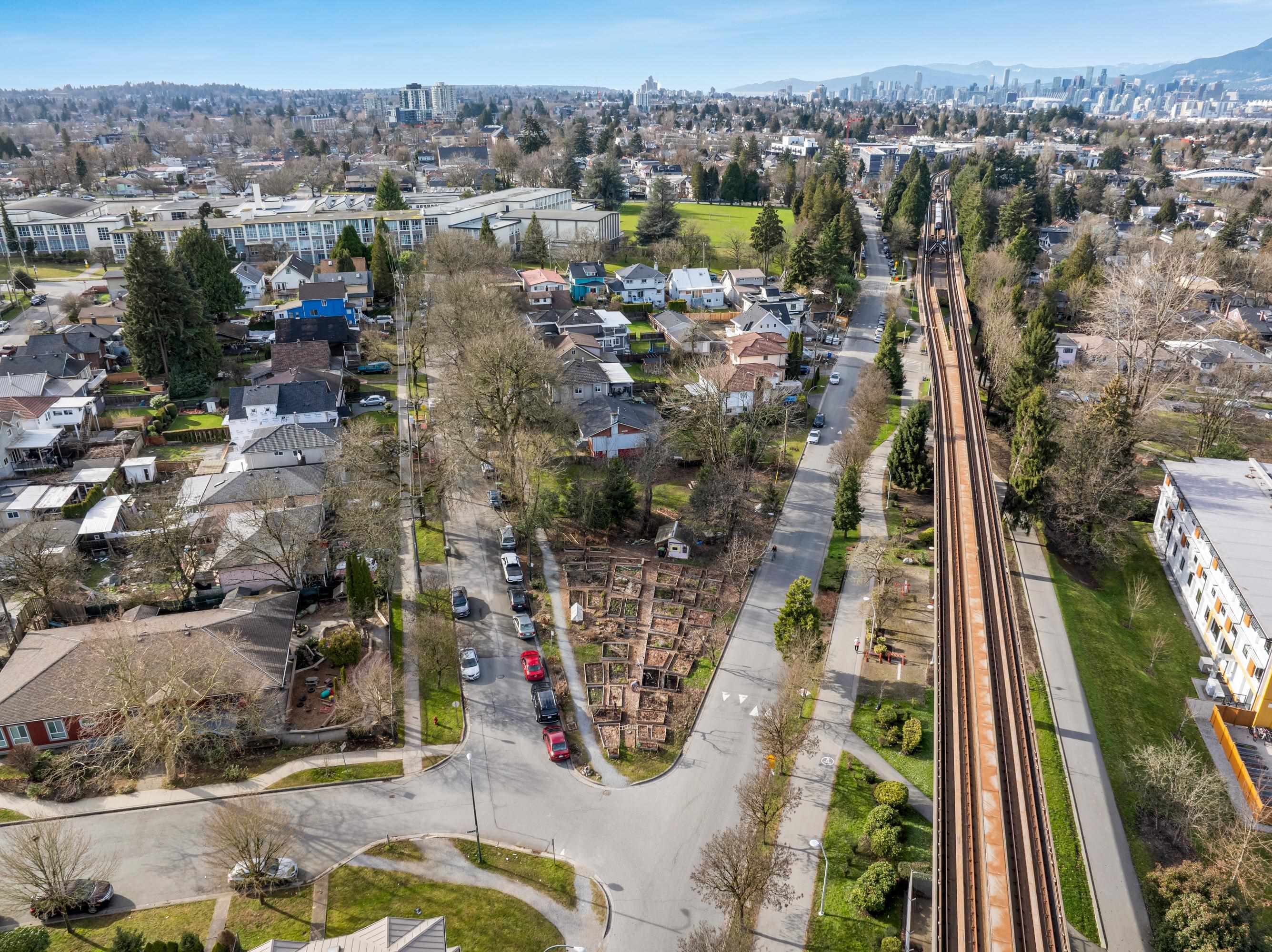 Property Photo: 2255 E 24th Avenue BC V5N 2V3